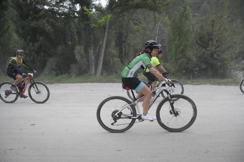 Selènika, marxa de resistència en BTT