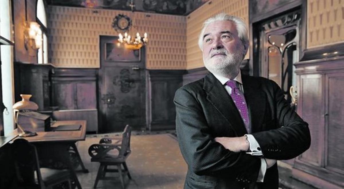El director de la RAE, Darío Villanueva,als salons del Cercle del Liceu. El director de la RAE, Darío Villanueva,als salons del Cercle del Liceu.