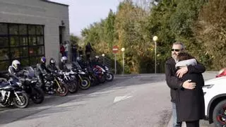 Emotiva despedida al joven fallecido en un accidente de tráfico en Gijón: "Muchos le querían"