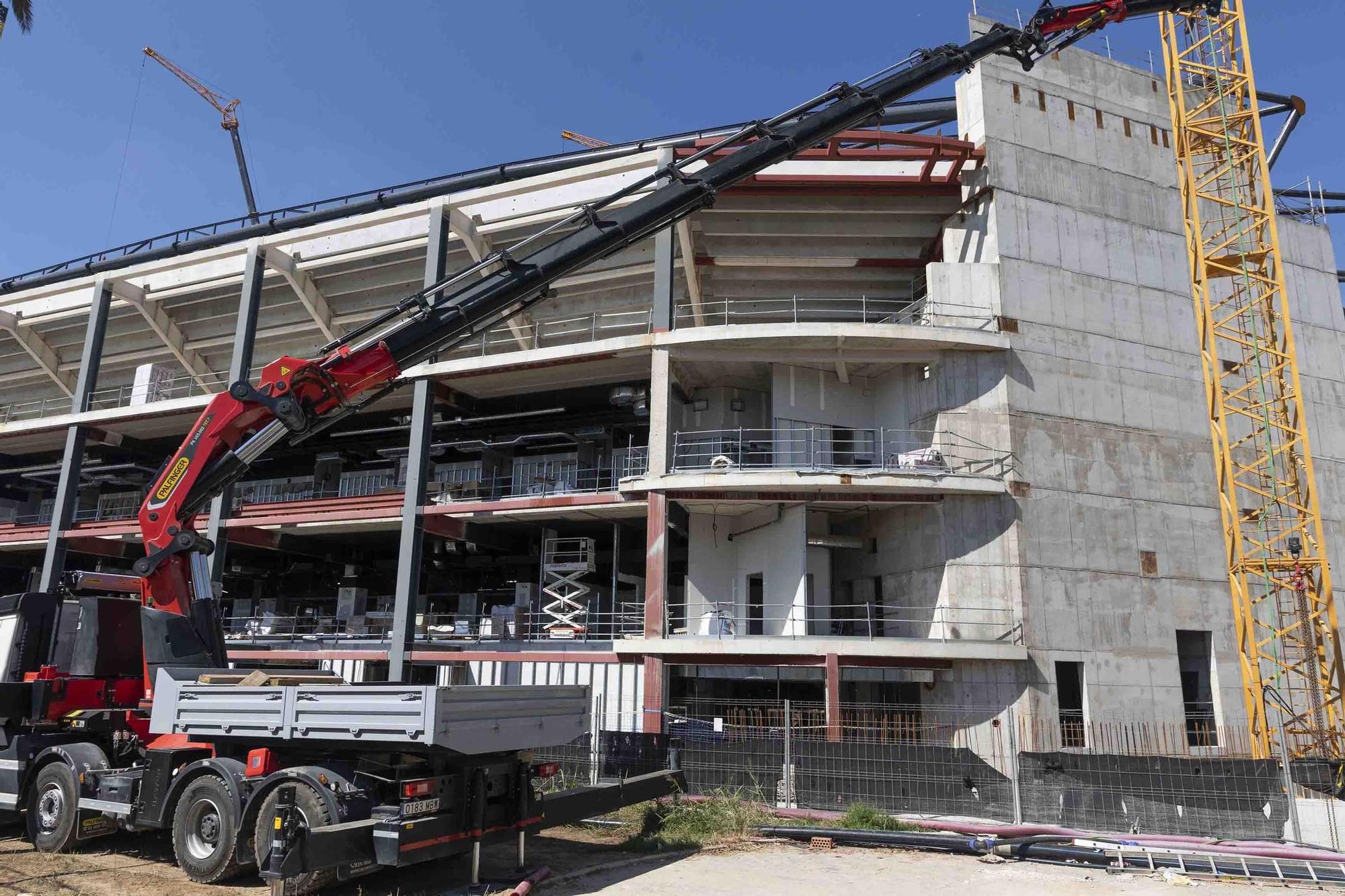 Obras pabellón Roig Arena