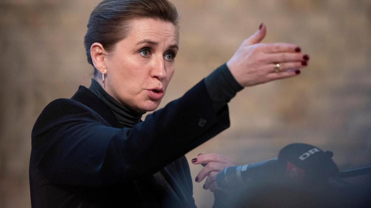 La primera ministra danesa, Mette Frederiksen, en un debate en la Universidad de Aarhus, el pasado 2 de marzo.