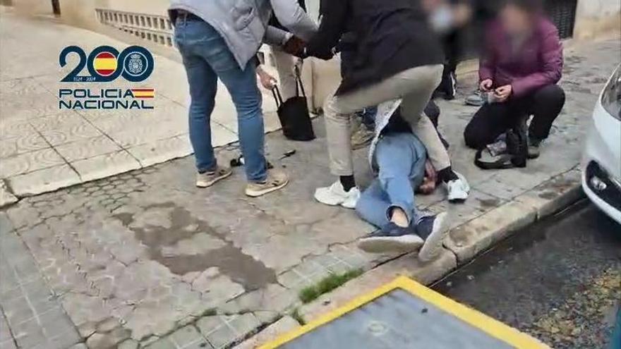 Detenidos ‘in fraganti’ los ladrones que asaltaban viviendas en Los Remedios