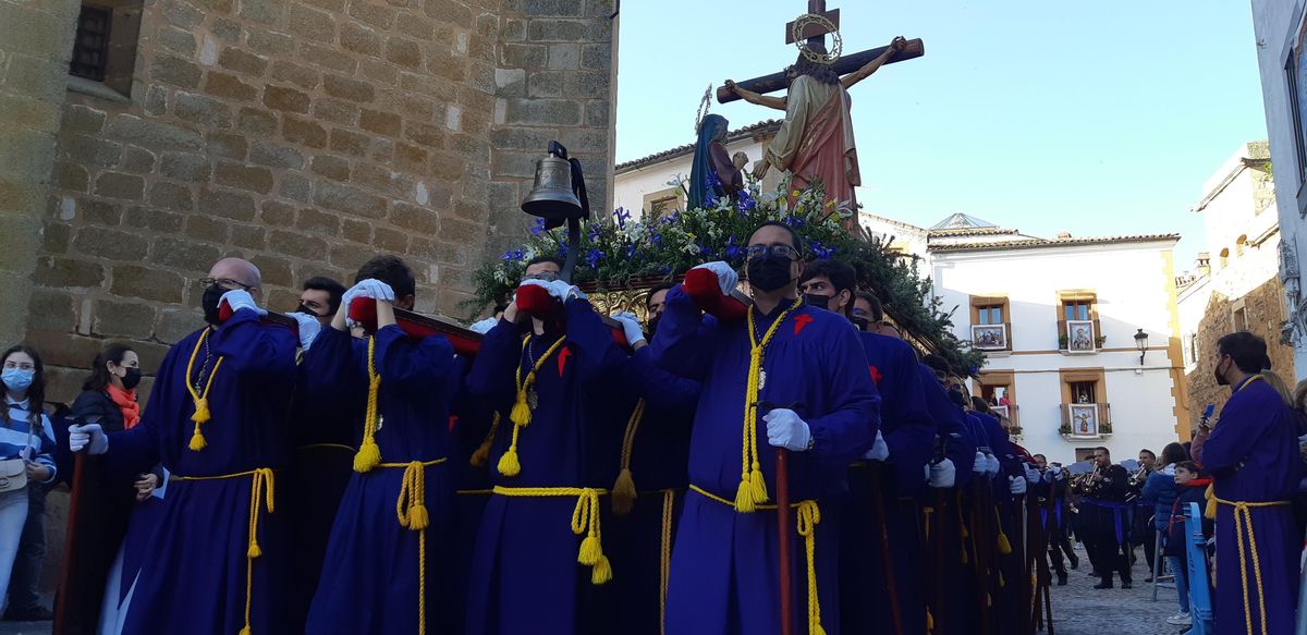 Regreso del Calvario a Santiago tras la Madrugada.