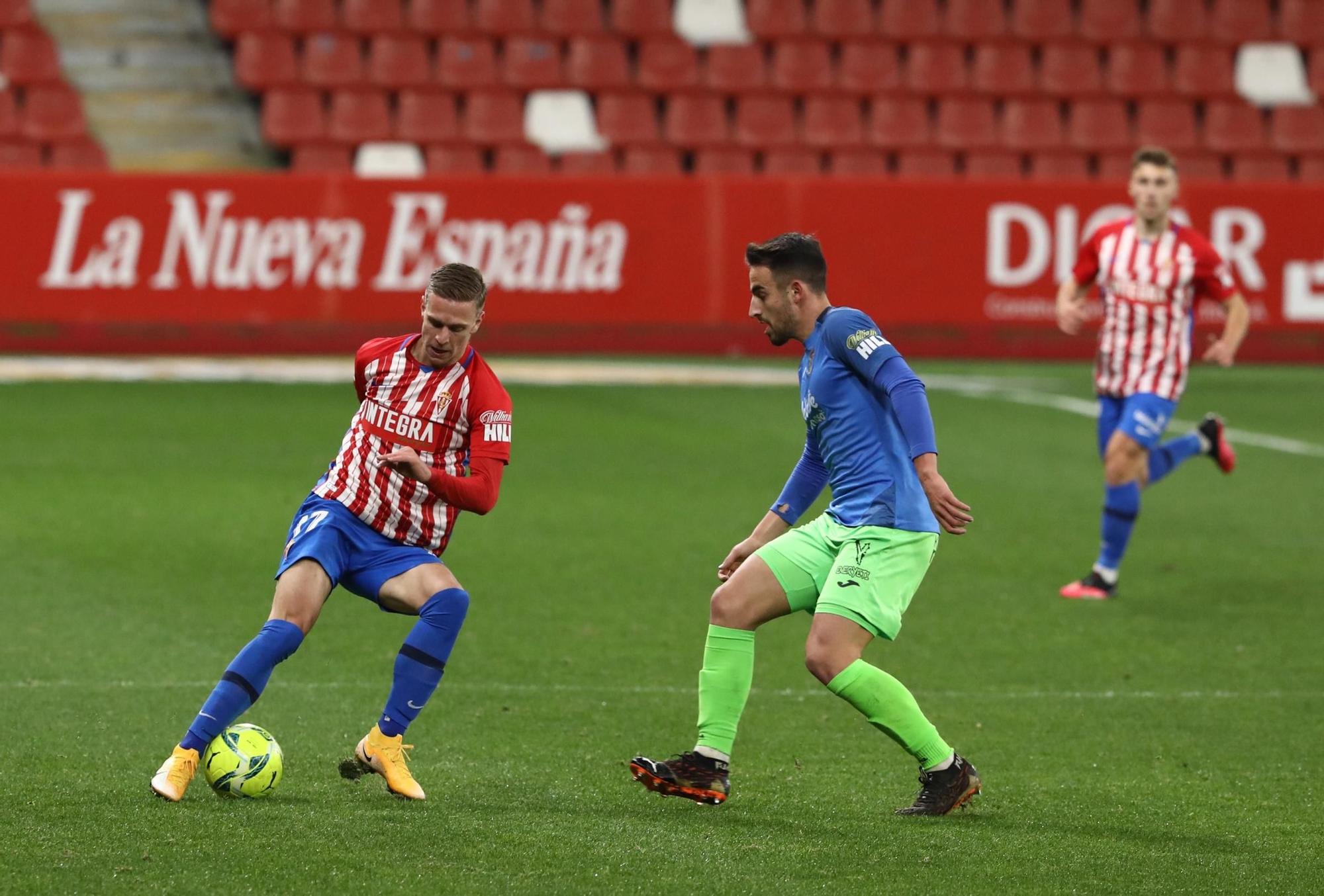 El Sporting-Fuenlabrada, en imágenes