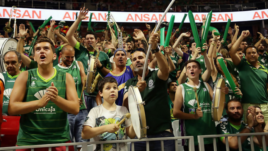 Aficionados del Unicaja.