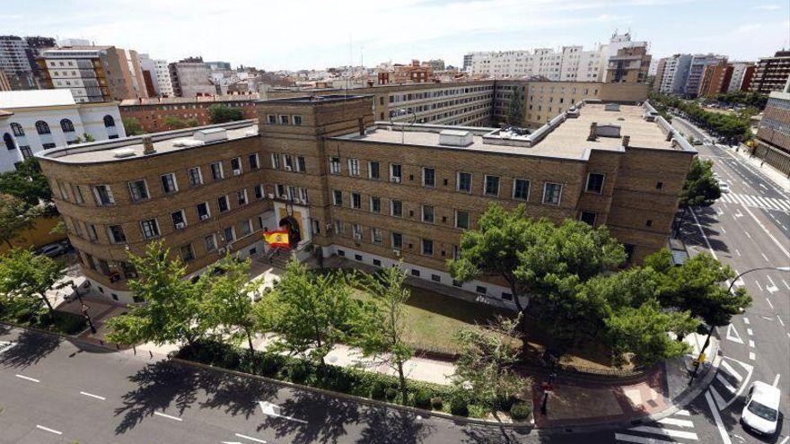 El cuartel de Mayandía, en Zaragoza.