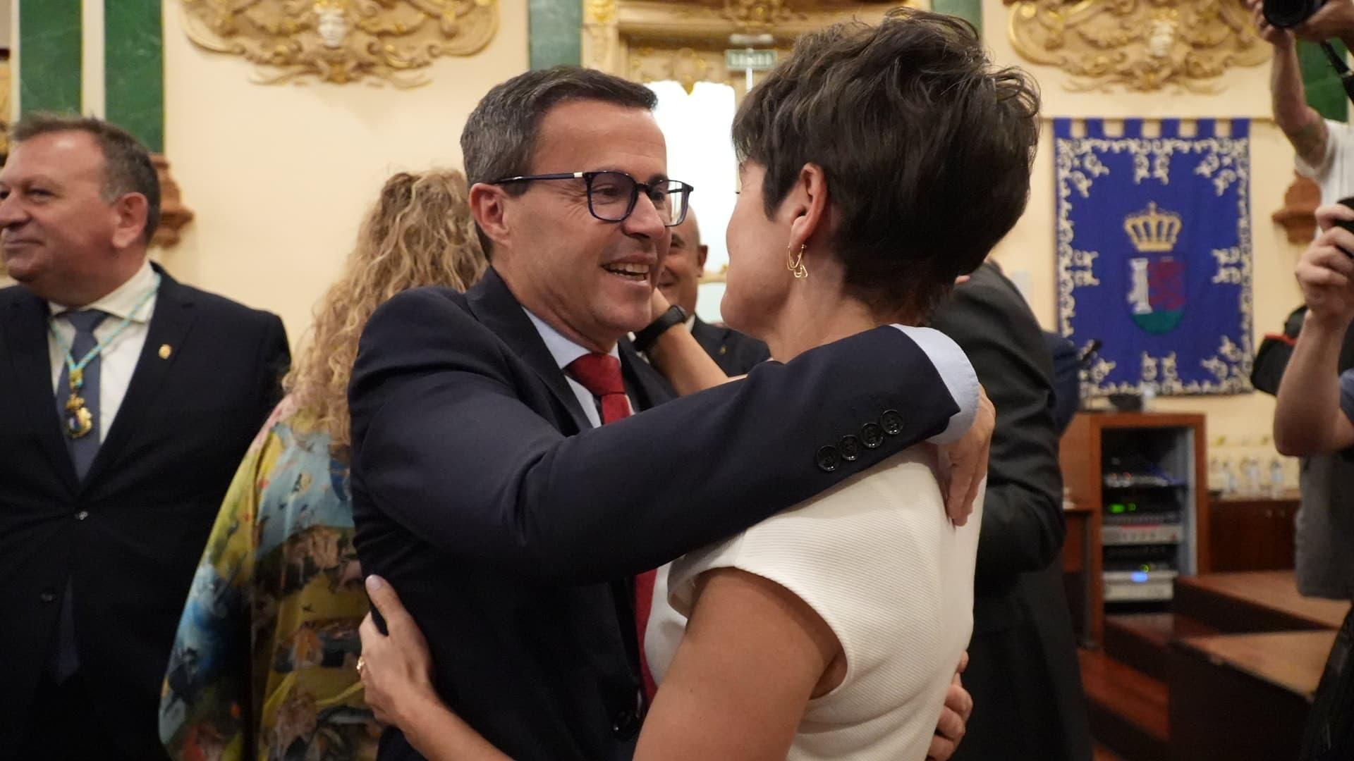 Toma de posesión de Raquel del Puerto como primera presidenta de la Diputación de Badajoz.