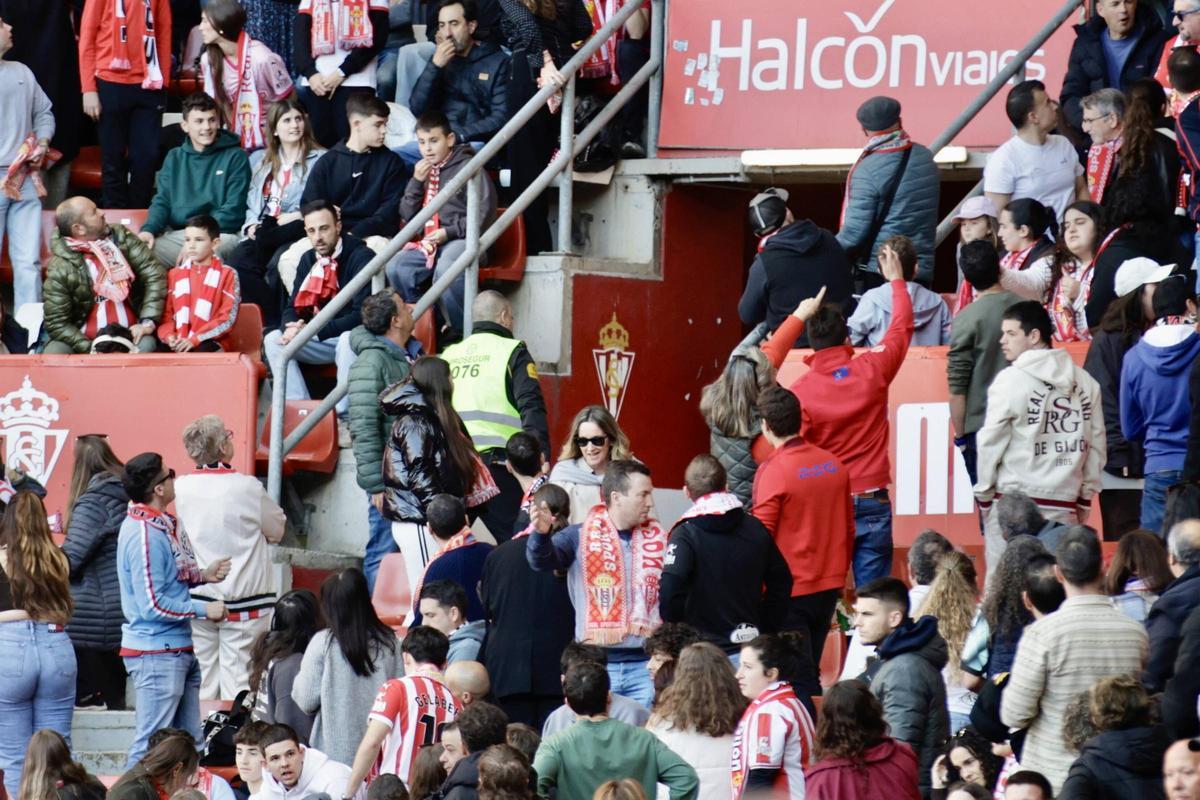 EN IMÁGENES: La suspensión del partido Sporting-Leganés por el fallecimiento de un aficionado