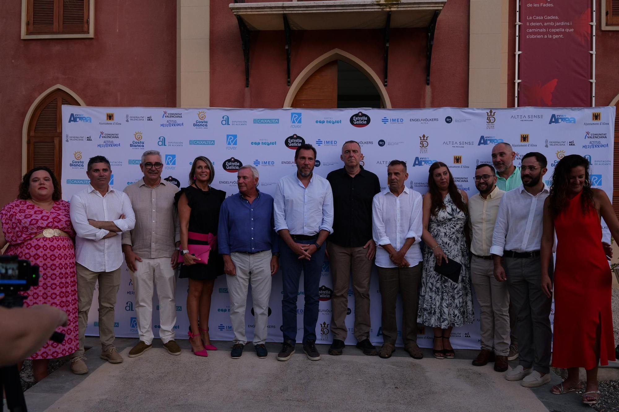 Así se vivieron los fuegos artificiales del Castell de l'Olla de Altea