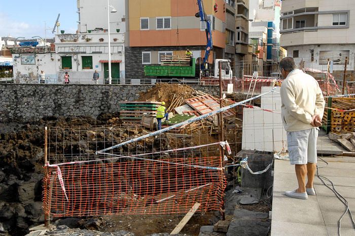 MAL ESTADO DE LA PLAZA DE LA PUNTILLA