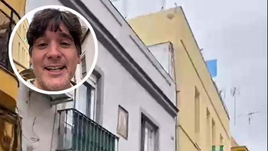 Vídeo | Rancio nos descubre el curioso escudo y desconchón que marcan la eterna rivalidad futbolera en Sevilla