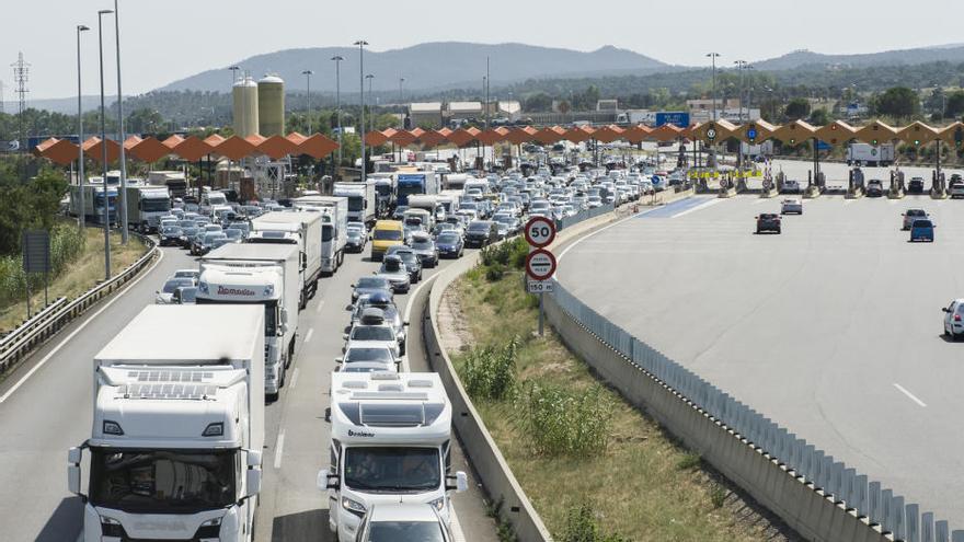 La Jonquera pateix el pitjor col·lapse de trànsit de l&#039;estiu