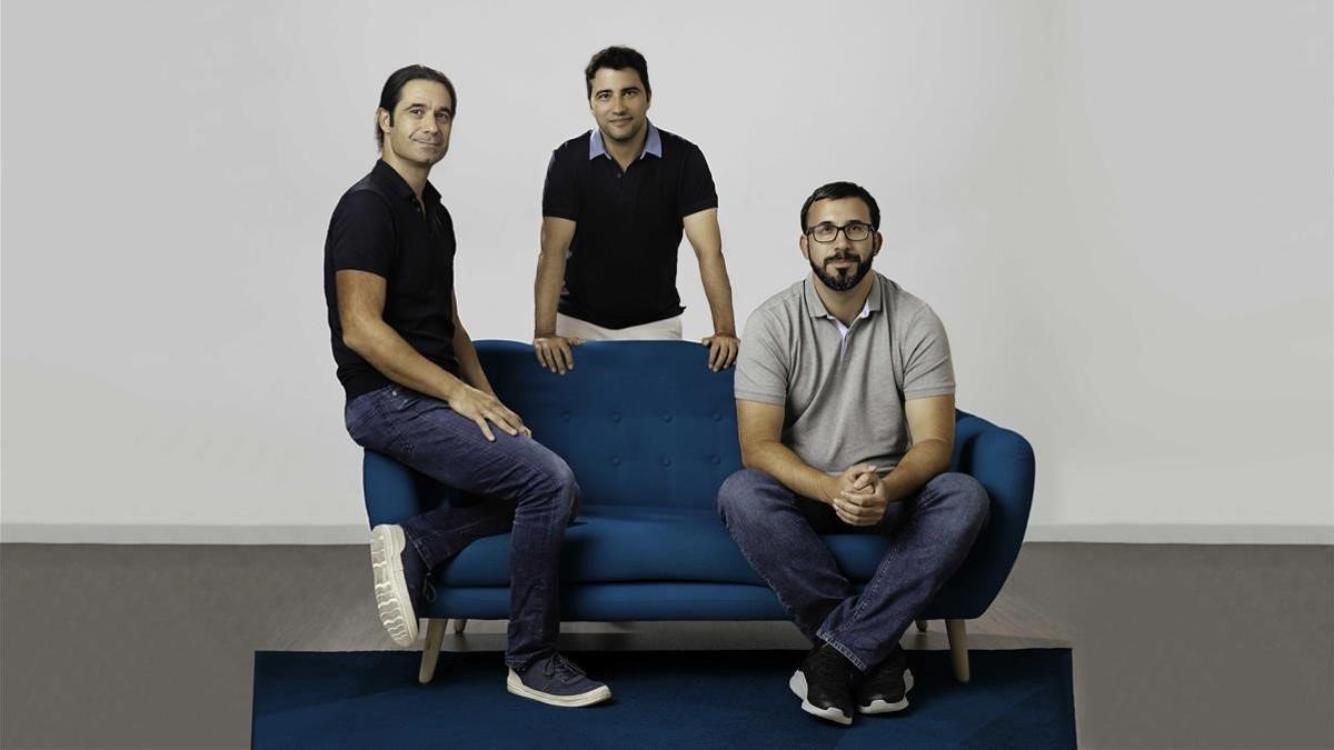 En la imagen  Pablo Blanes, Alejandro Sánchez y Joaquin Cuenca  cofundadores de Freepik