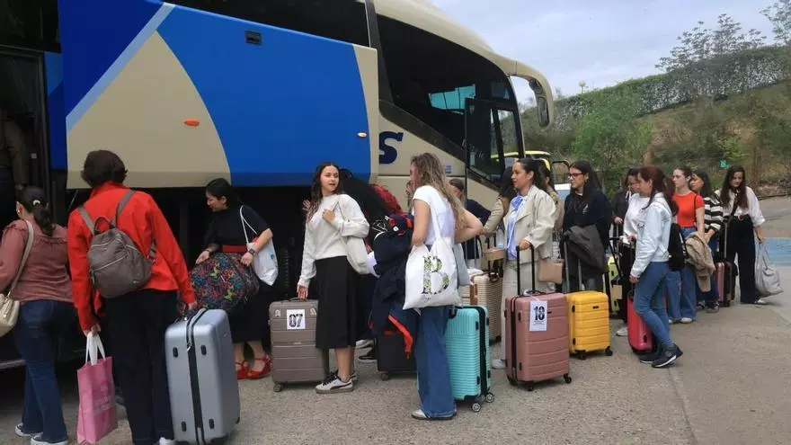 Las candidatas a Bellea del Foc 2026 se marchan de Toledo