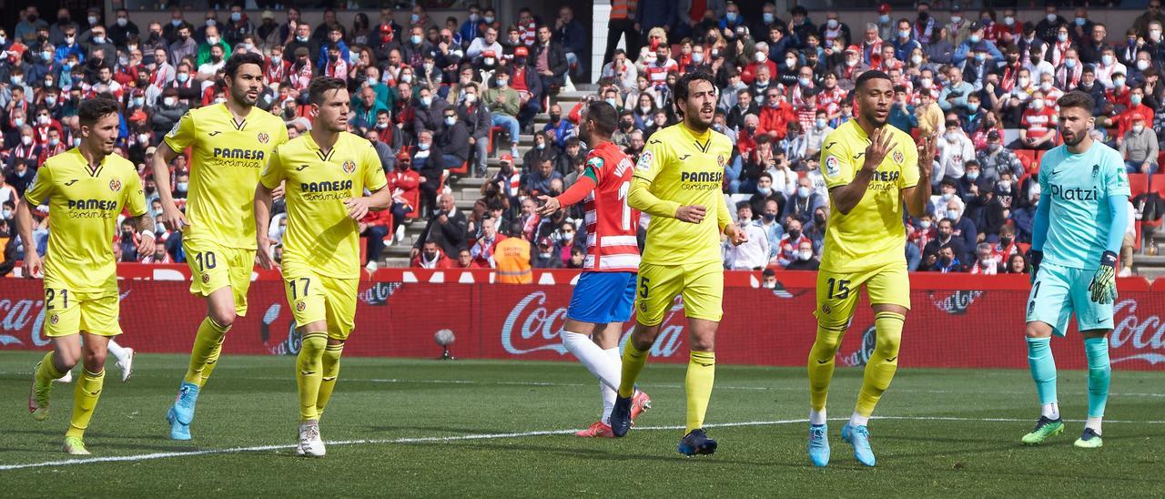 Arnaut Danjuma celebra uno de los goles anotados ante el Granada en el triunfo del Villarreal por 1-4.