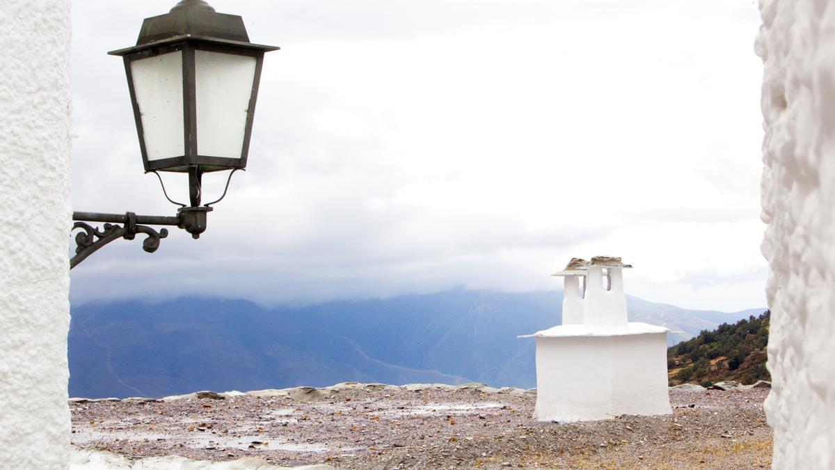 Los relojes están parados en muchos puntos de La Alpujarra.