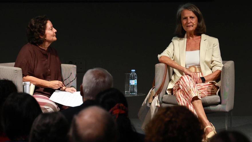 Isabel San Sebastián: "San Sebastián: «La Edad Media fue ingrata con las figuras femeninas»