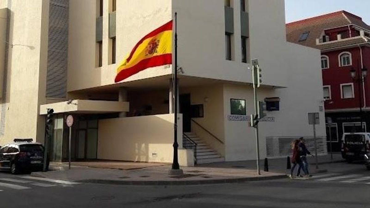 Comisaría de la Policía Nacional en Fuengirola.