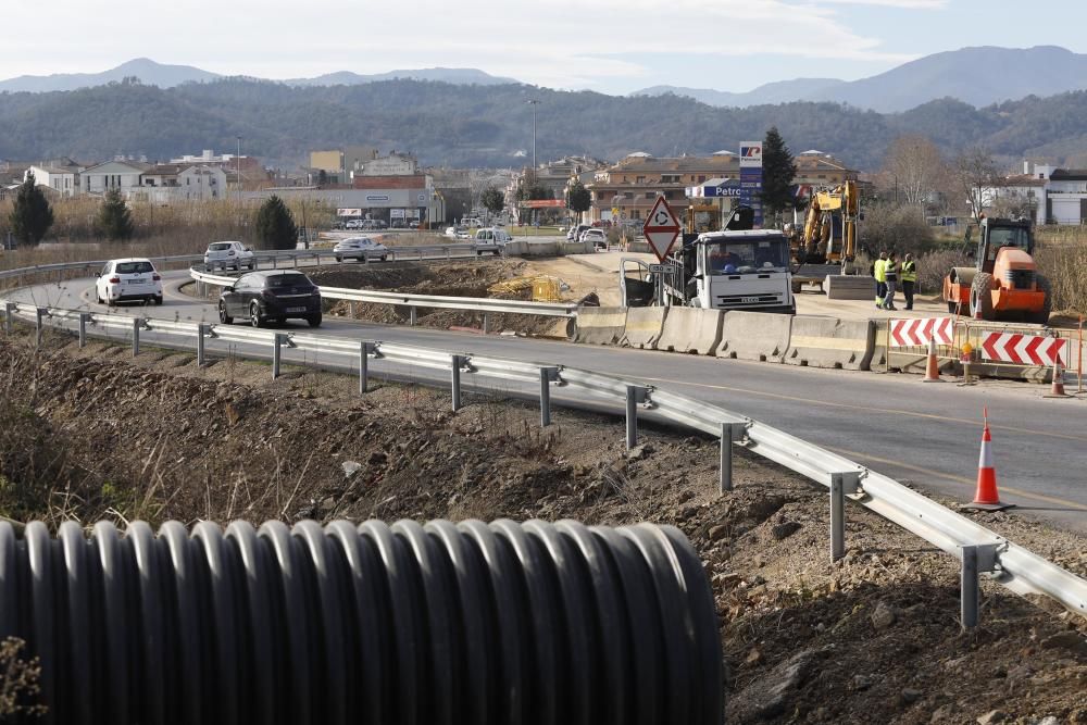 Comencen les obres de drenatge de la carretera de la vergonya