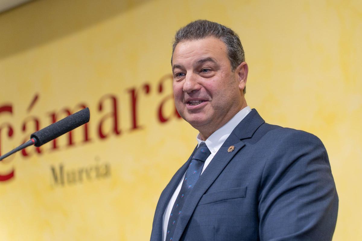 El Colegio de Gestores Administrativos de Murcia celebra patrón y distingue a nuevos colegiados