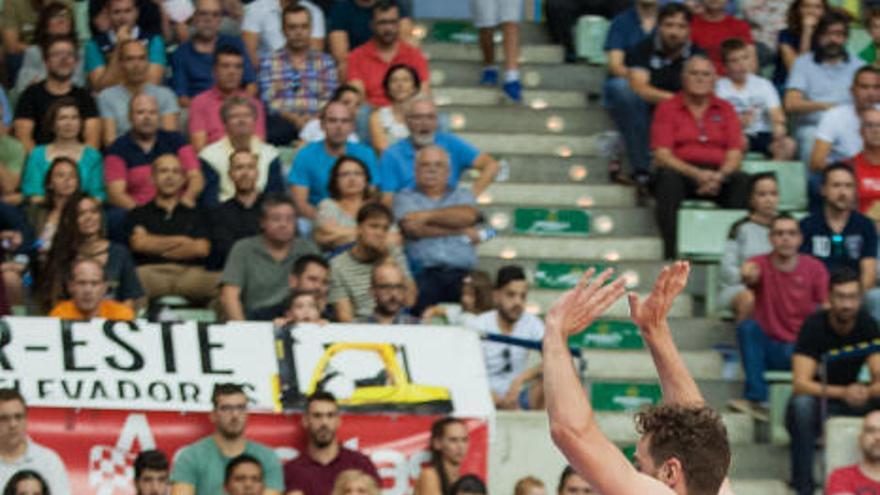 Dubljevic rescata al Valencia Basket sobre la bocina en Murcia