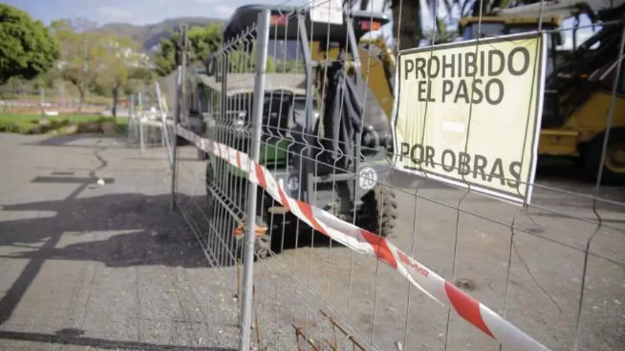 La falta de material obliga a posponer los trabajos en el parque La Granja