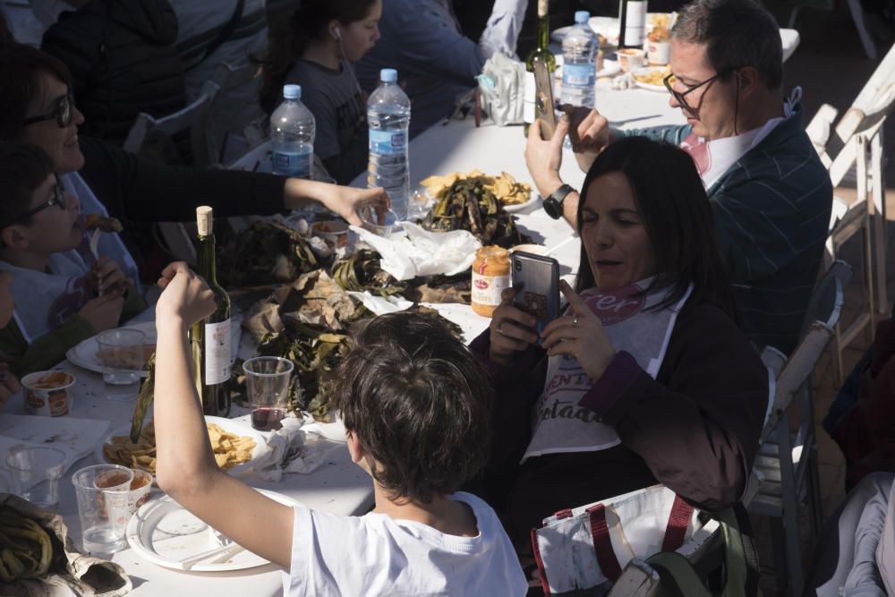 Les imatges de la calçotada popular del Regió 7