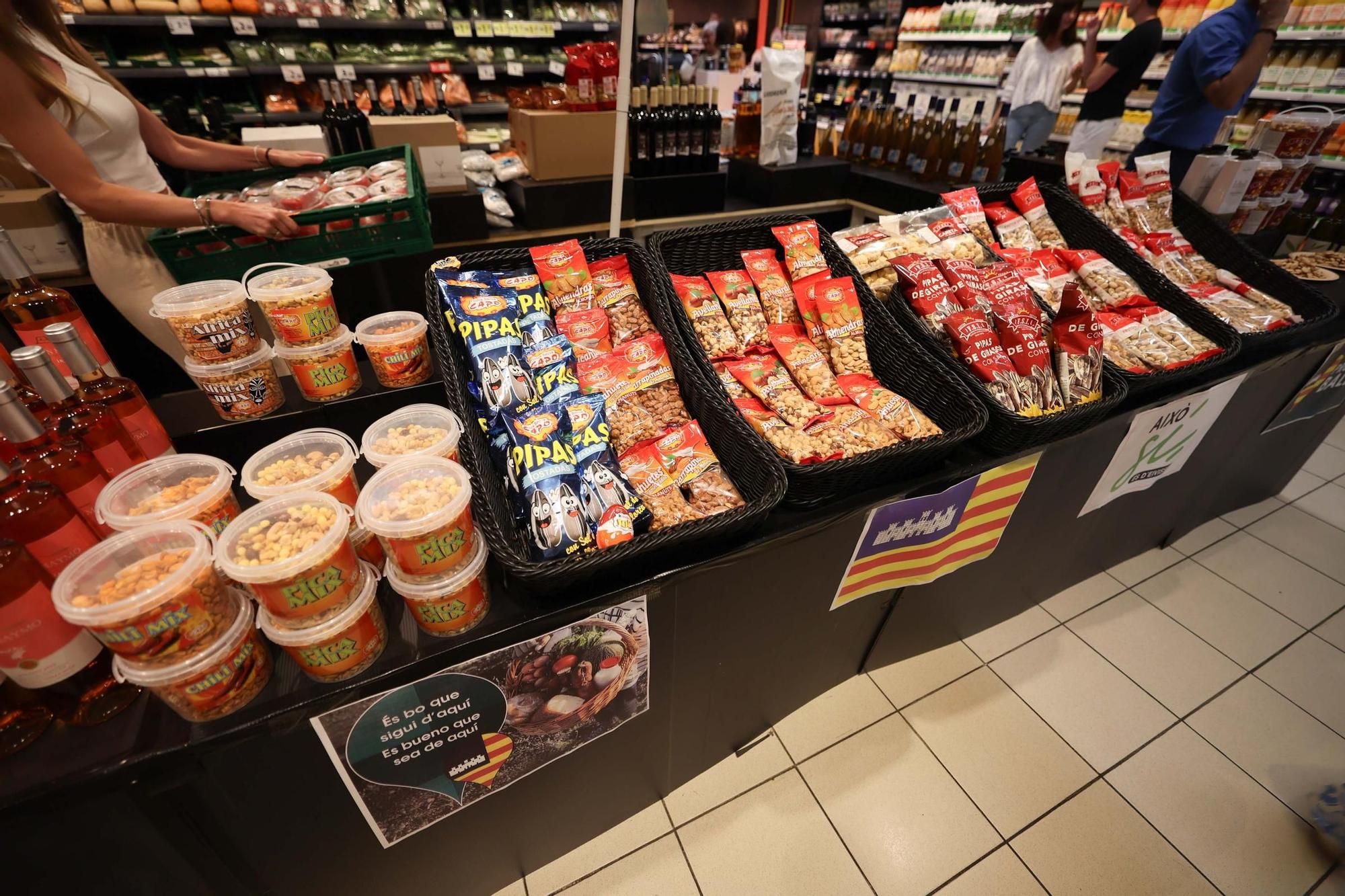 Mira las mejores imágenes de la presentación de la campaña de Eroski Sa nostra terra