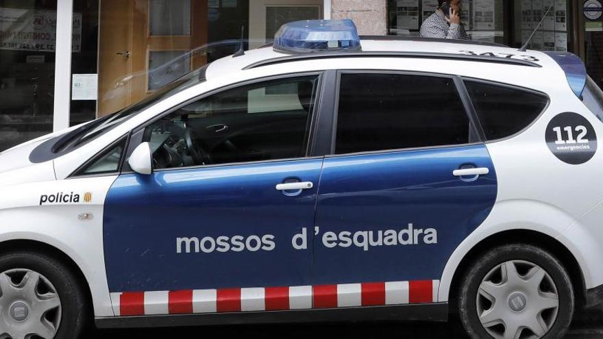 Un vehículo de los Mossos d&#039;Esquadra.