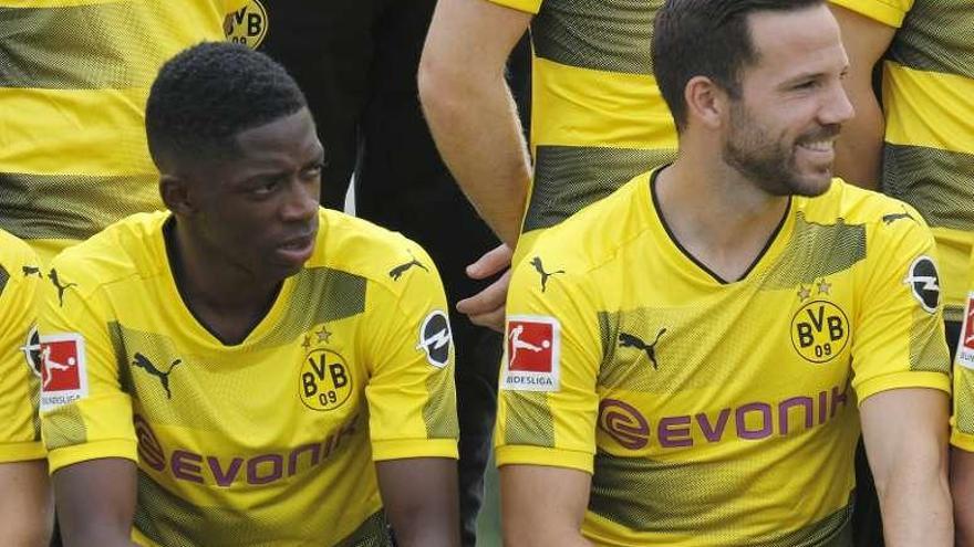 Dembelé, durante la presentación del Borussia Dortmund. // Efe