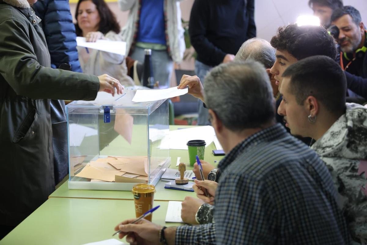 Fotogalería | Elecciones en Extremadura: la joranda en imágenes