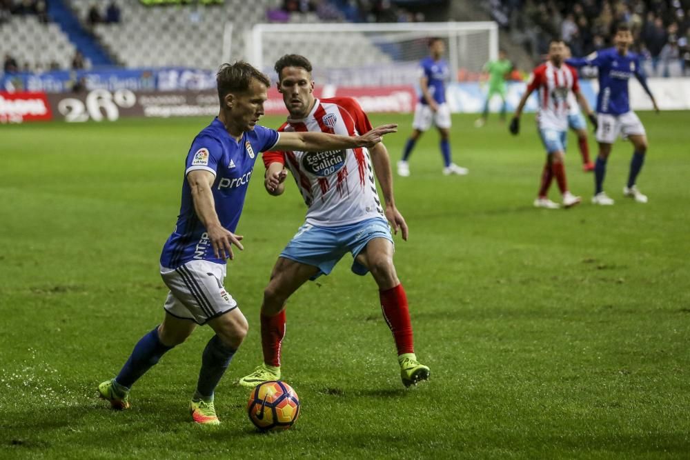 El partido entre el Real Oviedo y el Lugo, en imágenes