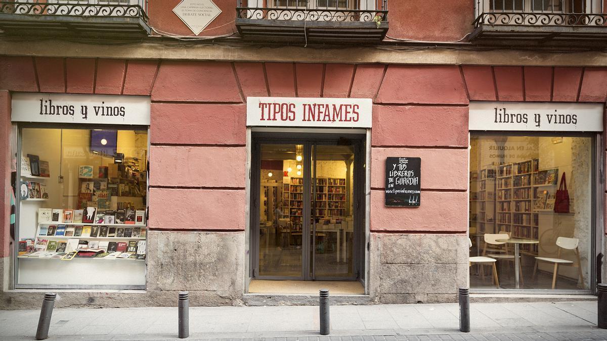 LIBRERÍA MALASAÑA | Cierra la librería Tipos Infames, enclave cultural imprescindible de Malasaña