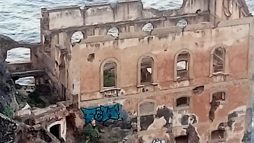 Detenido un turista tras pintar &#039;grafitis&#039; en unas ruinas históricas de Tenerife