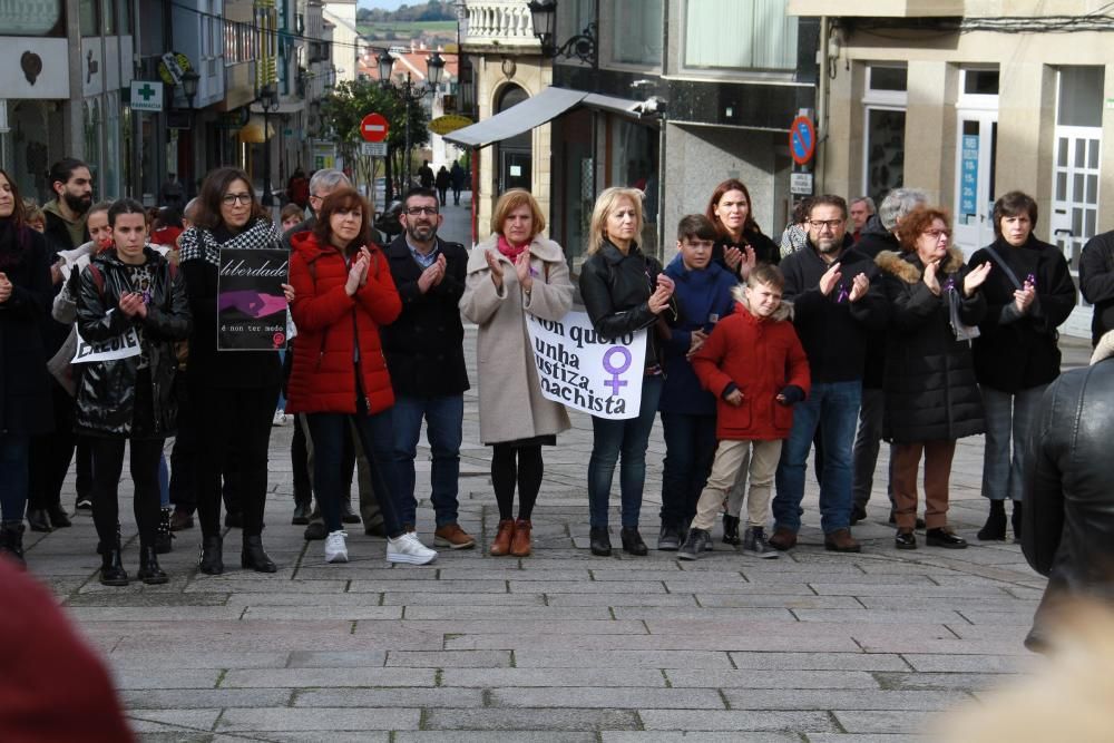 Lalín, contra la violencia machista // Bernabé