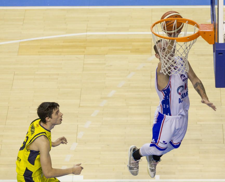 El HLA Alicante superó al Canoe (99-96) en su retorno a la LEB Oro