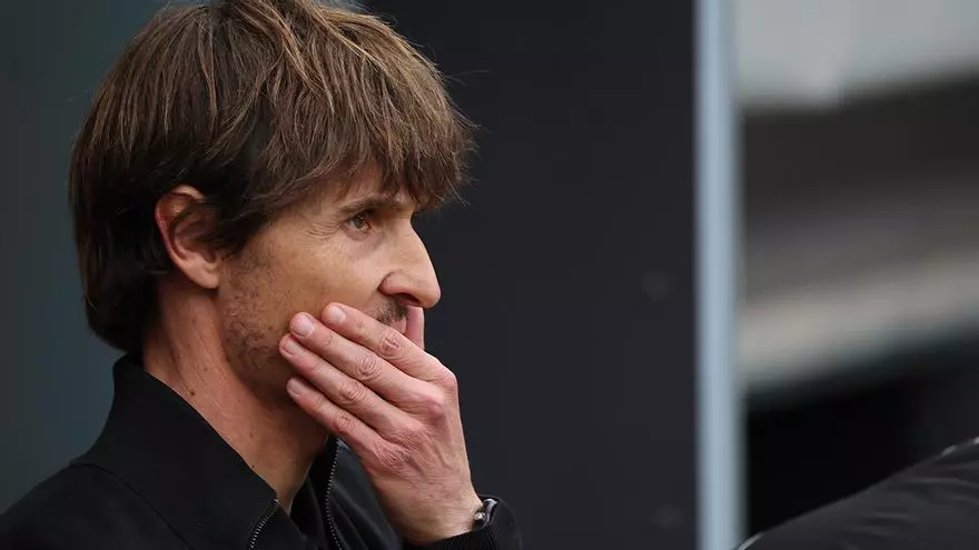 ?lvaro Rubio pide disculpas por el 迆ltimo partido: "La 迆nica forma de rectificar eso es salir a competir ma?ana al 100%"