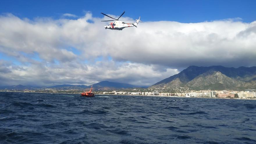 Salvamento Marítimo descarga en los radioavisos la búsqueda de los desaparecidos en Marbella