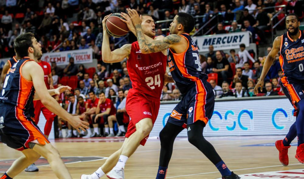 CAI Zaragoza - Valencia Basket, en imágenes