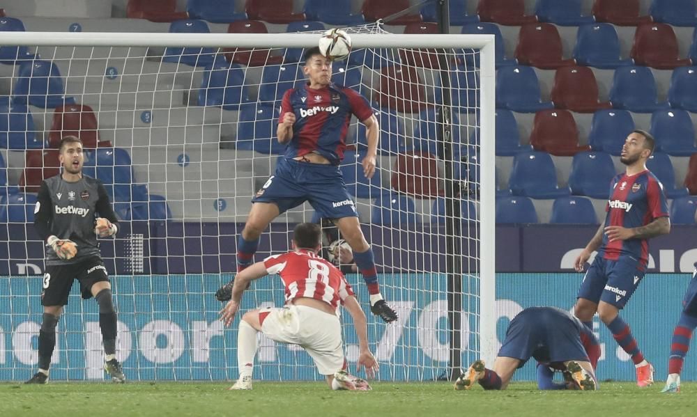 Las mejores imágenes del Levante - Athletic