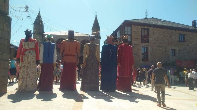 Procesión de Las Victorias en Puebla de Sanabria.