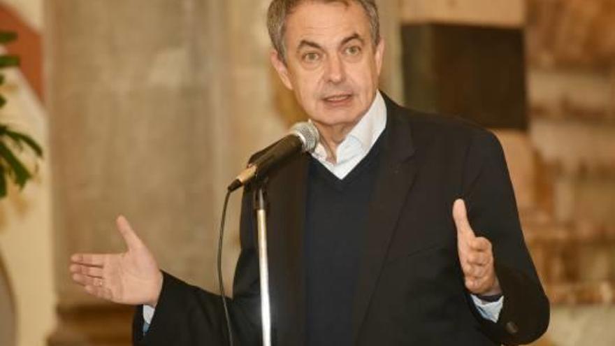 Zapatero no va apostar per l&#039;anul·lació de les sentències del franquisme