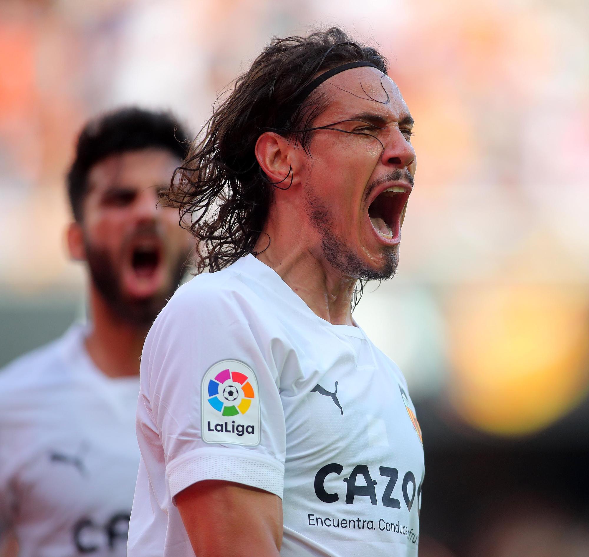 El empate entre el Valencia CF y el Elche en Mestalla, foto a foto