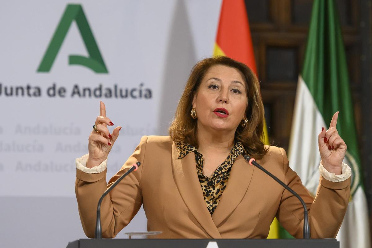 Carmen Crespo, tras el Consejo de Gobierno de la Junta de Andalucía.