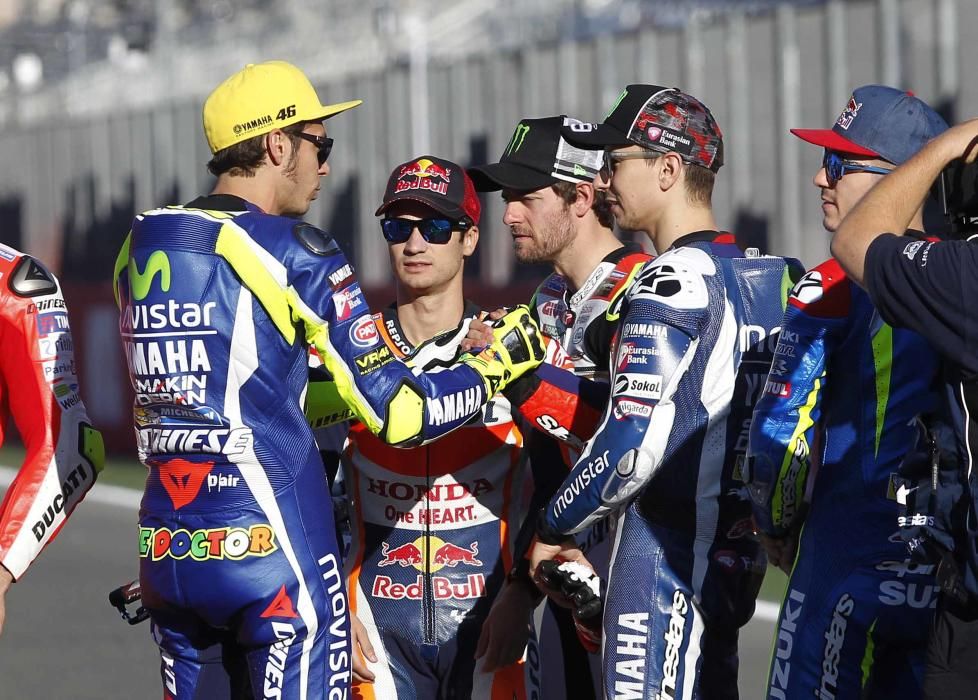 Así se hizo la foto de los nueve gandadores de la temporada en #MotoGP