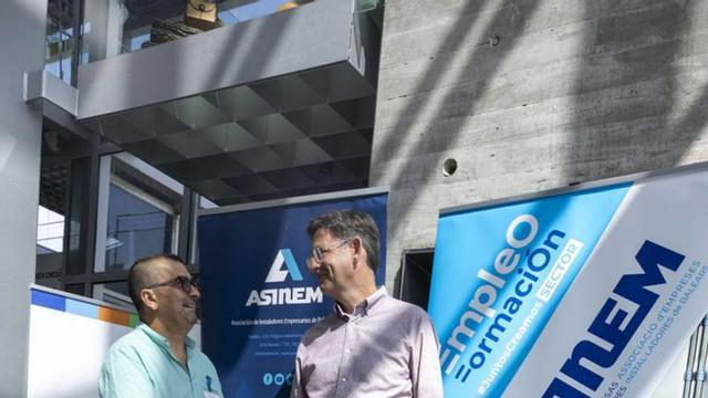 La jornada -de siete horas- requirió lo mejor de cada uno de los participantes en el Concurso de Jóvenes Instaladores de ASINEM, desarrollado en las instalaciones de Tirme  | Guillem Bosch