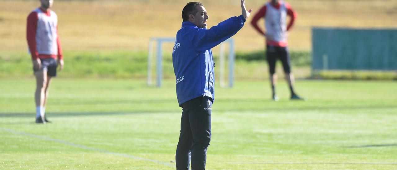 Germán Crespo, durante un entrenamiento del Córdoba CF, esta temporada.