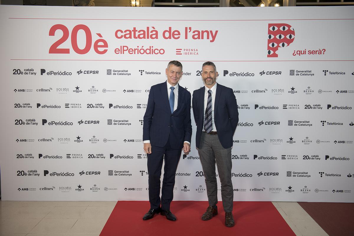 Català de l’Any 2022, en la imagen Carlos Jiménez y Óscar Playá, de TMB