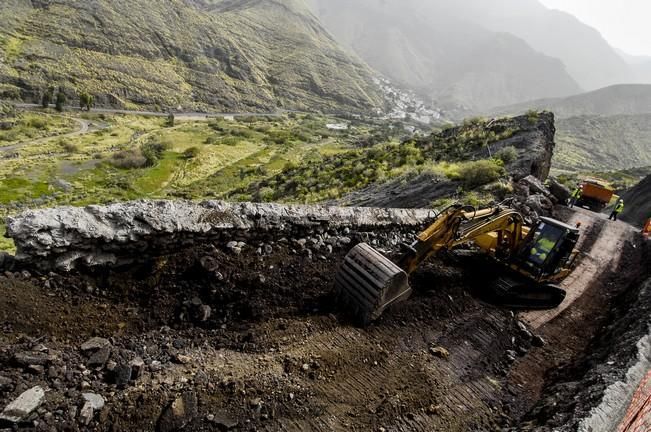 VISITA OBRAS REPARACION CARRETERA AGAETE LA ALDEA