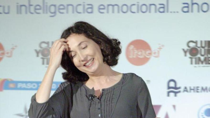 Elsa Punset en una conferencia en Gran Canaria